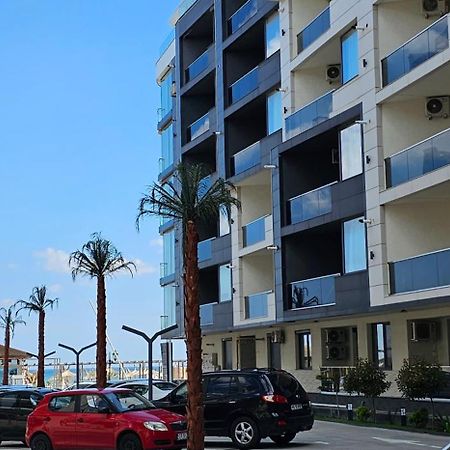Luxury Aparthotel Promenada In Building Stefan Prima Linie La Mare Нэводари Экстерьер фото