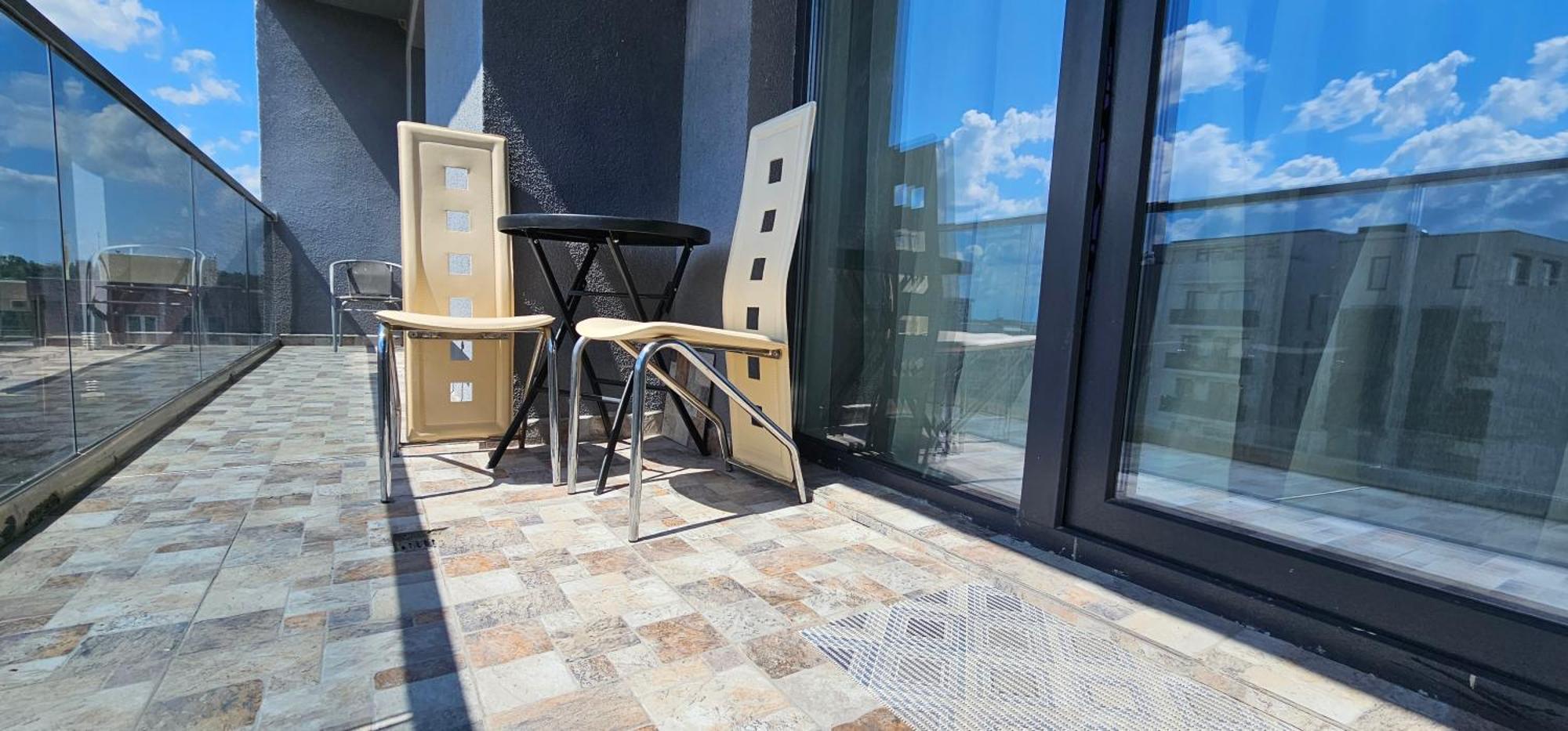 Luxury Aparthotel Promenada In Building Stefan Prima Linie La Mare Нэводари Экстерьер фото